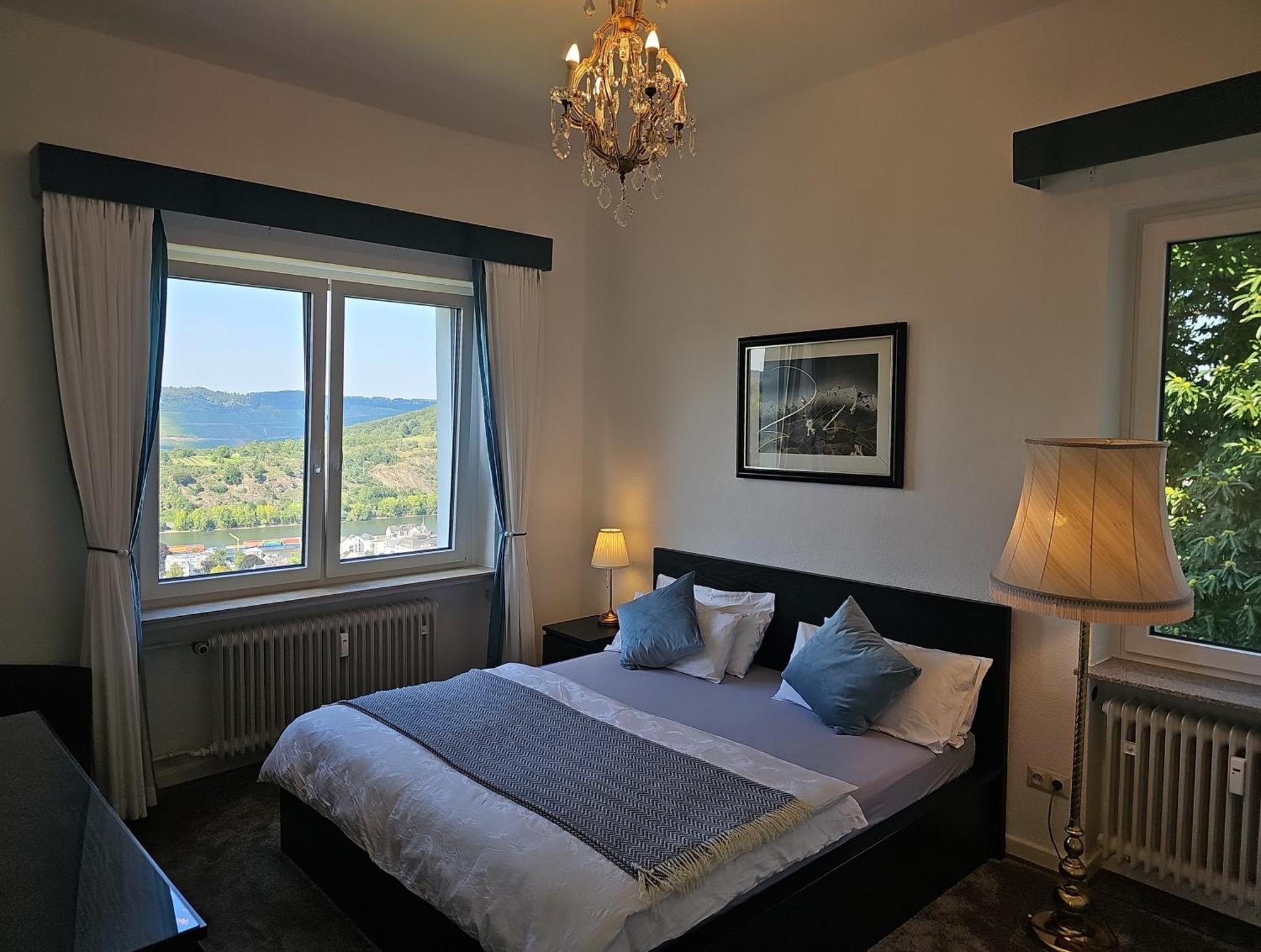 Little Rhineview Chateau Ug بوبارد المظهر الخارجي الصورة