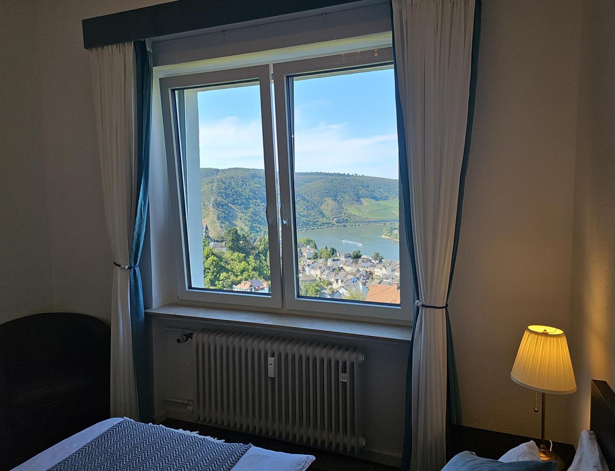 Little Rhineview Chateau Ug بوبارد المظهر الخارجي الصورة